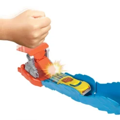 Hot Wheels City Wreck & Ride Gorilla Attack Playset -Toys Shop hot wheels city wreck ride gorilla attack playset 4